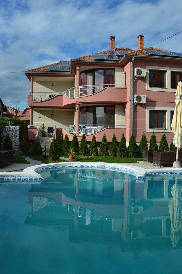 Poseidon Apartment Ni 외부 사진
